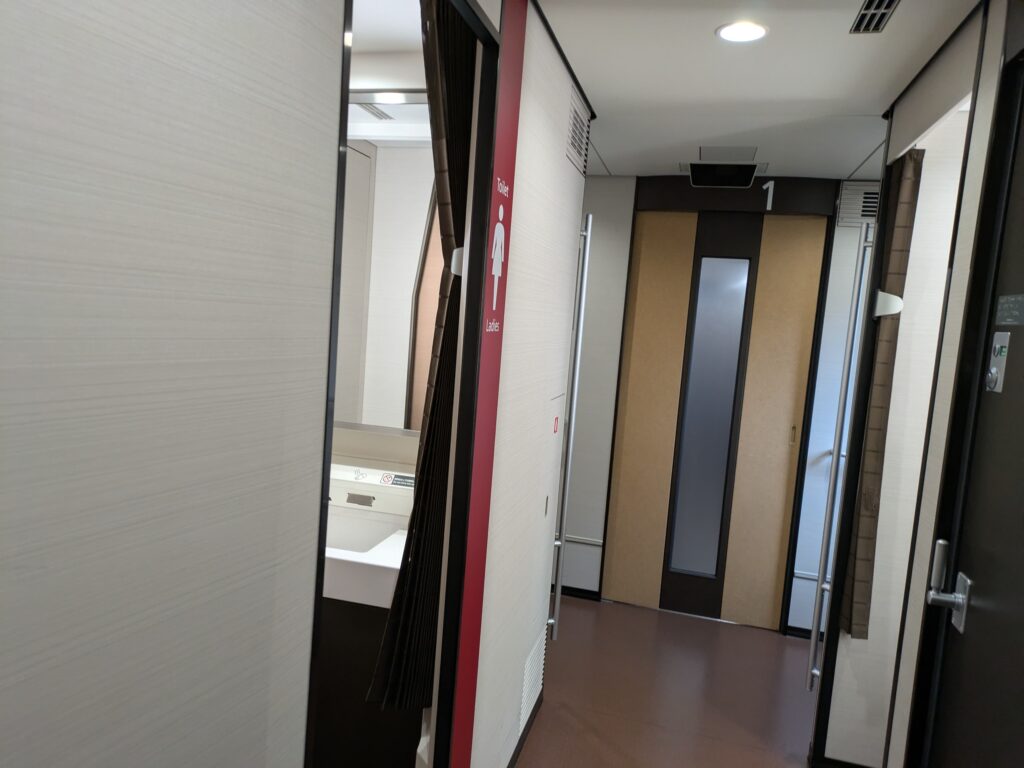 あさま605号E7系
