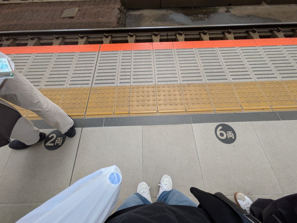2両目ステッカー