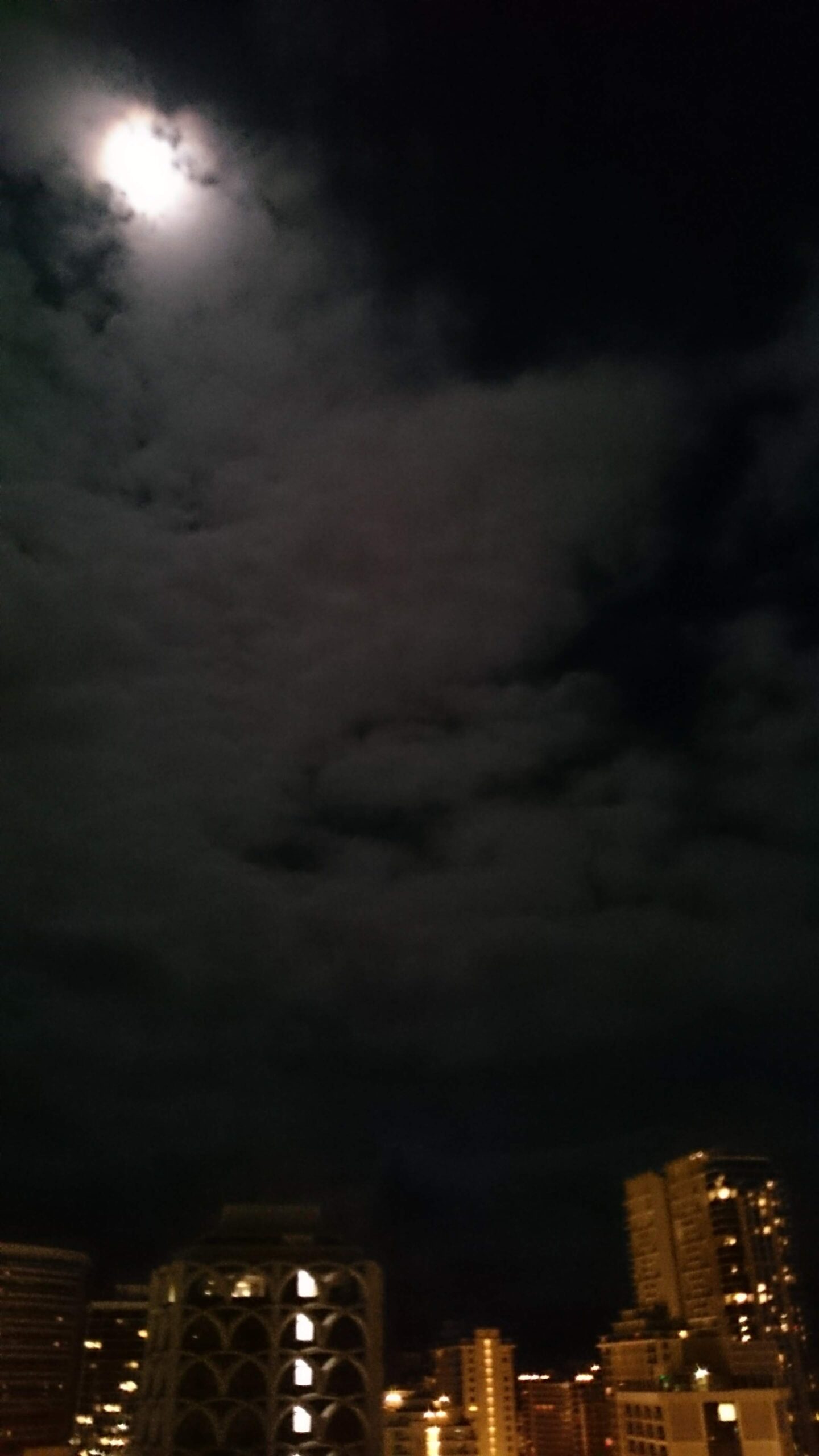 ワイキキ2018092401:00
