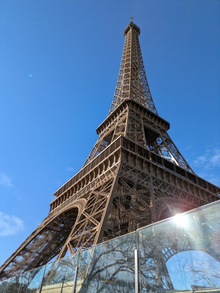 エッフェル塔